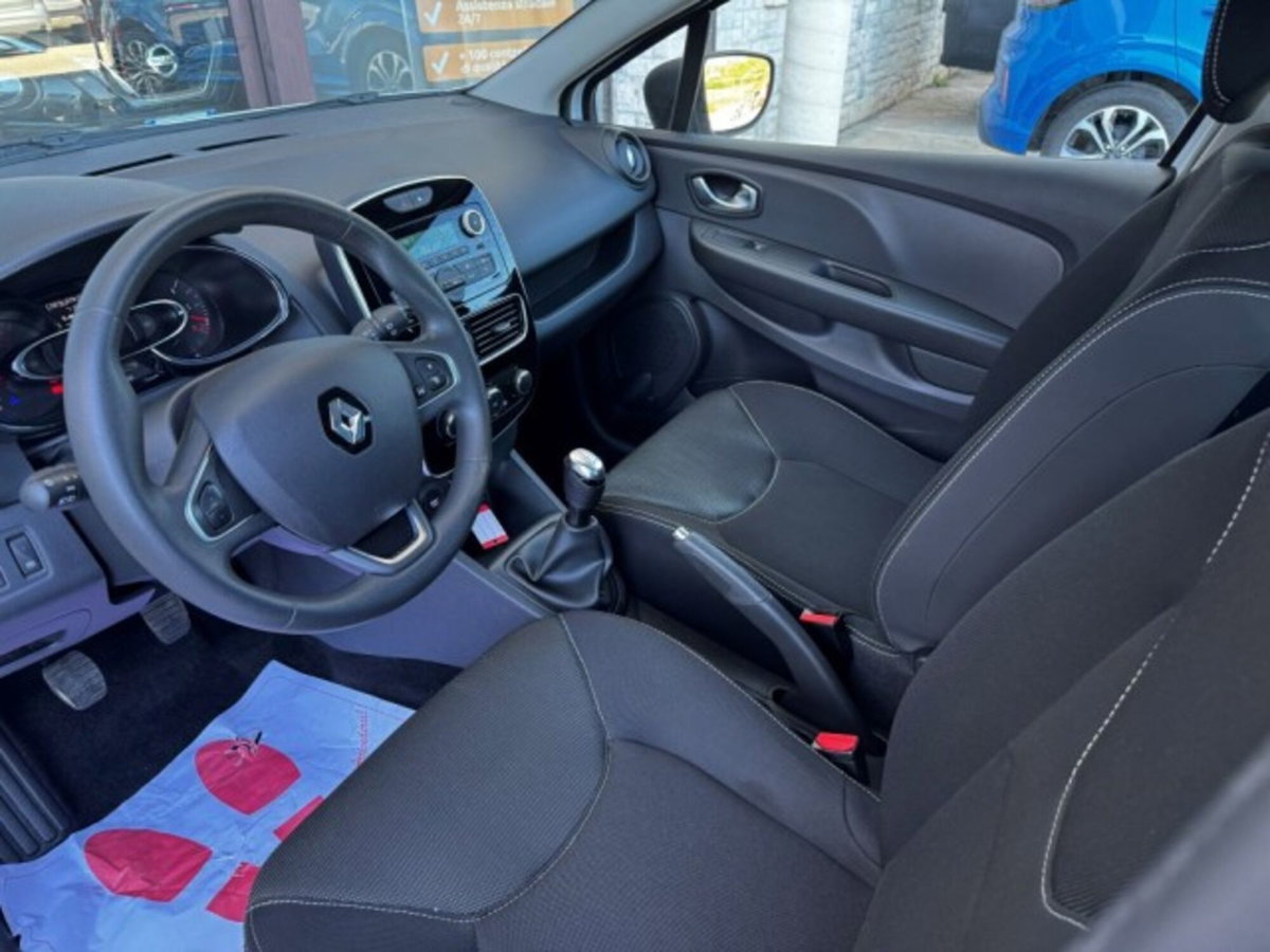 Renault Clio SporTour 1.5 dCi 75CV SporTour Dynamique Autocarro (18)