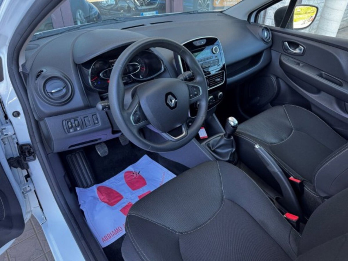 Renault Clio SporTour 1.5 dCi 75CV SporTour Dynamique Autocarro (19)