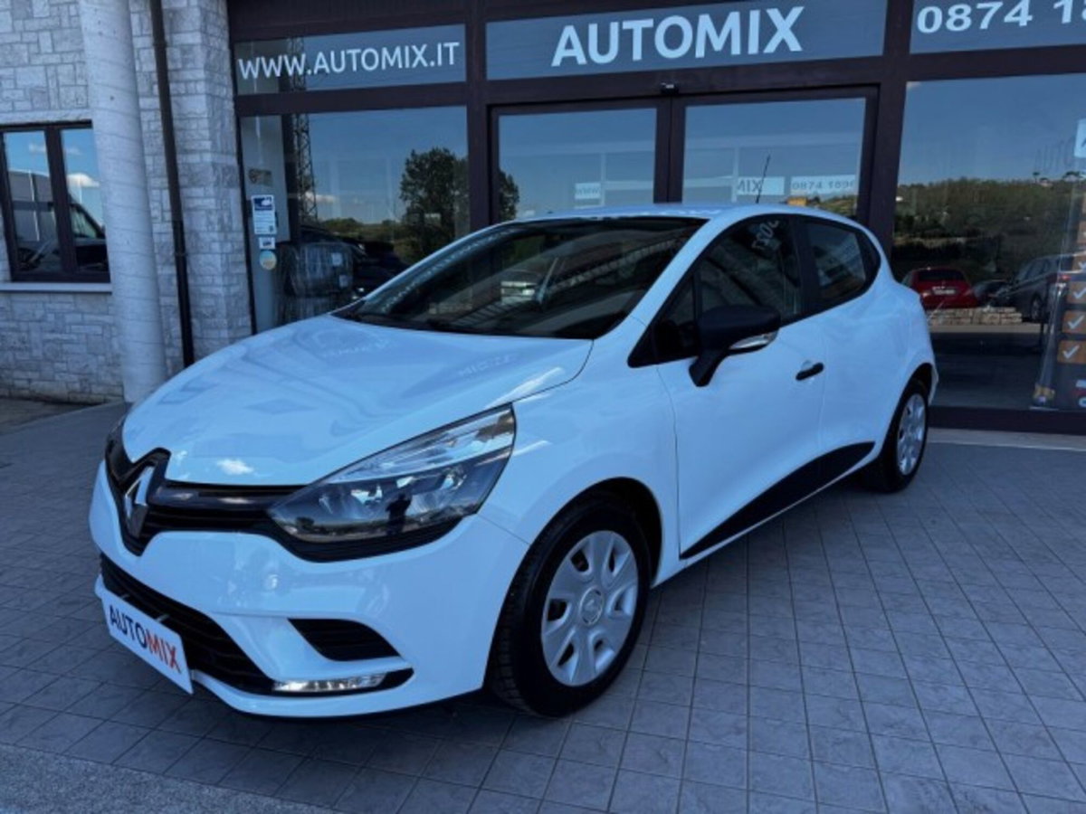 Renault Clio SporTour 1.5 dCi 75CV SporTour Dynamique Autocarro (3)