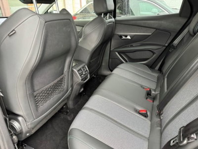 Peugeot 3008 BlueHDi 130 S&S EAT8 Allure Pack (15)