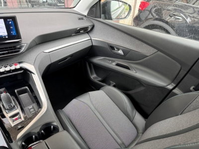 Peugeot 3008 BlueHDi 130 S&S EAT8 Allure Pack (19)