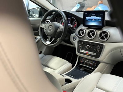 Mercedes-Benz GLA SUV 180 d Automatic Sport (14)