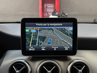 Mercedes-Benz GLA SUV 180 d Automatic Sport (20)