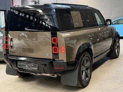 Land Rover Defender 110 3.0 l6 400 CV AWD Auto X-Dynamic S (4)