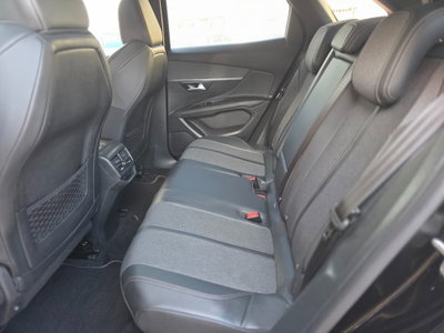 Peugeot 3008 BlueHDi 130 S&S EAT8 Allure Pack (17)