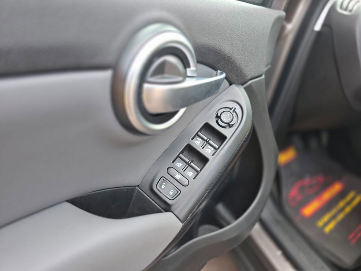 Fiat 500X 1.6 MultiJet 120 CV Lounge (19)