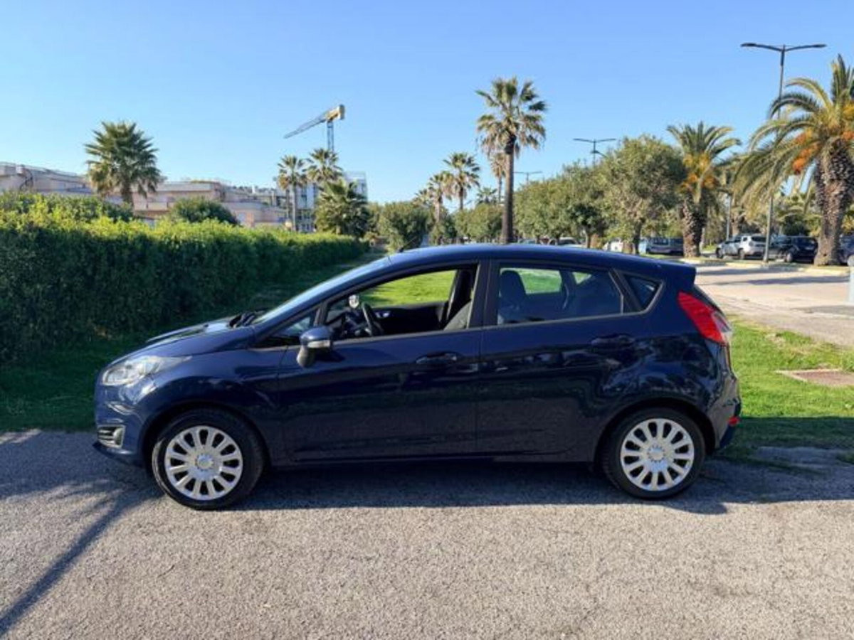 Ford Fiesta Plus 1.5 TDCi 75CV 5 porte (7)
