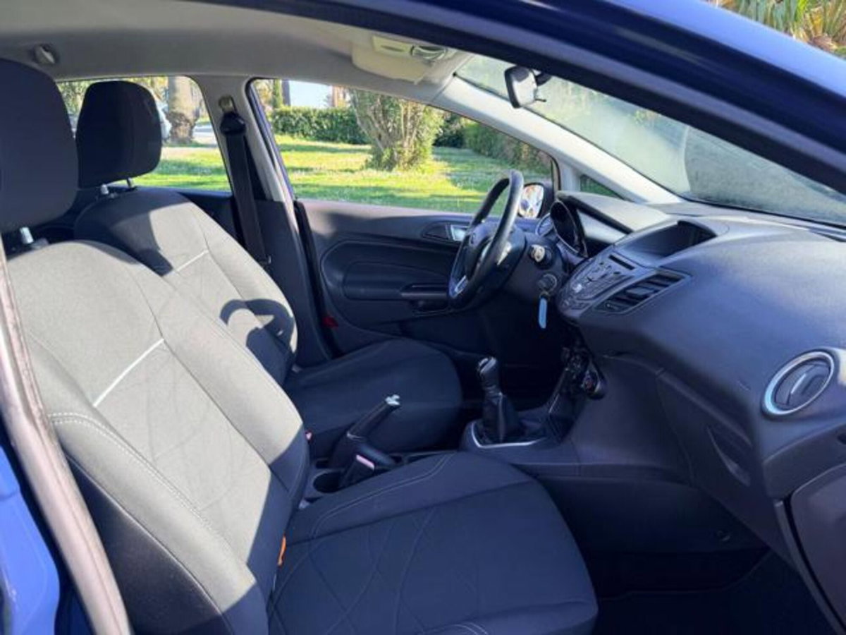 Ford Fiesta Plus 1.5 TDCi 75CV 5 porte (8)