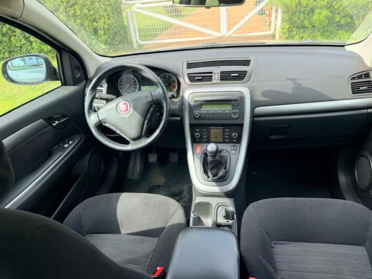 Fiat Croma 1.9 Multijet Dynamic (11)