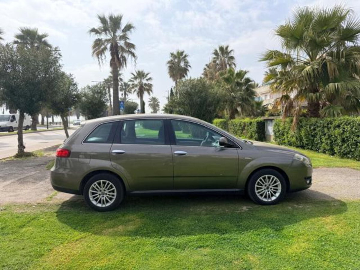 Fiat Croma 1.9 Multijet Dynamic (7)
