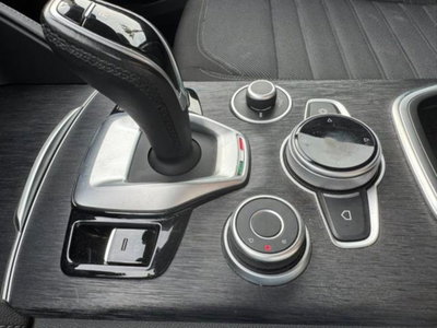 Alfa Romeo Stelvio Stelvio 2.2 Turbodiesel 190 CV AT8 Q4 Super Business (14)