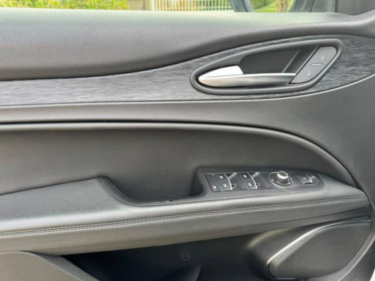 Alfa Romeo Stelvio Stelvio 2.2 Turbodiesel 190 CV AT8 Q4 Super Business (16)