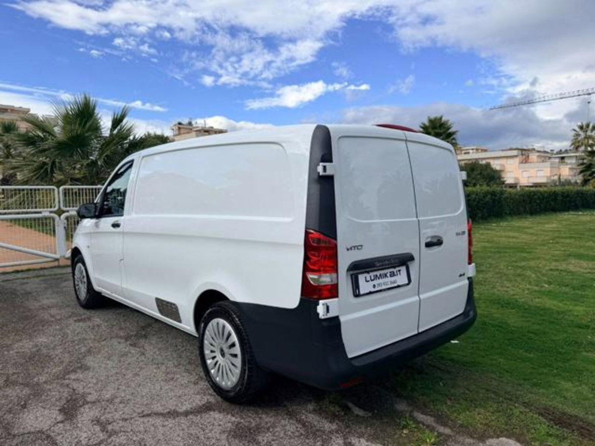 Mercedes-Benz Vito 2.2 114 CDI 4x4 PL Furgone Extra-Long (4)