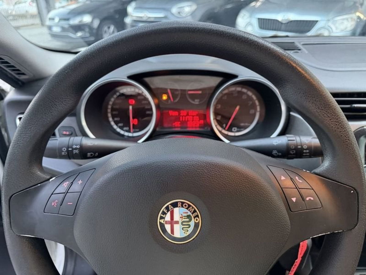 Alfa Romeo Giulietta 1.4 tb Progression 105cv E6 (13)