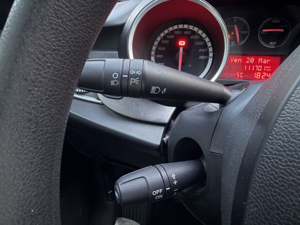 Alfa Romeo Giulietta 1.4 tb Progression 105cv E6 (15)