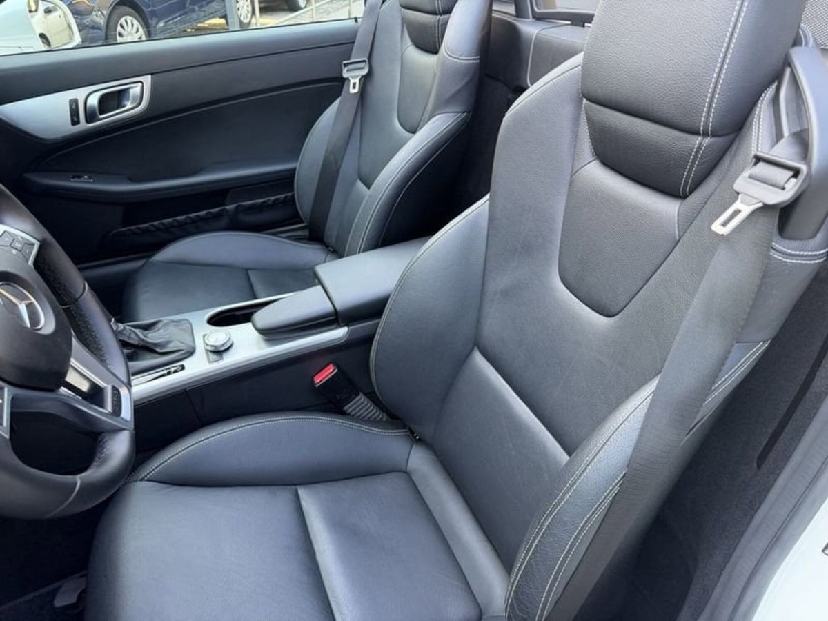 Mercedes-Benz SLK 200 CGI Sport (11)