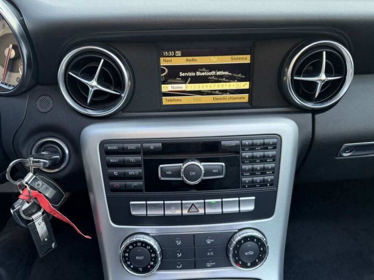 Mercedes-Benz SLK 200 CGI Sport (14)