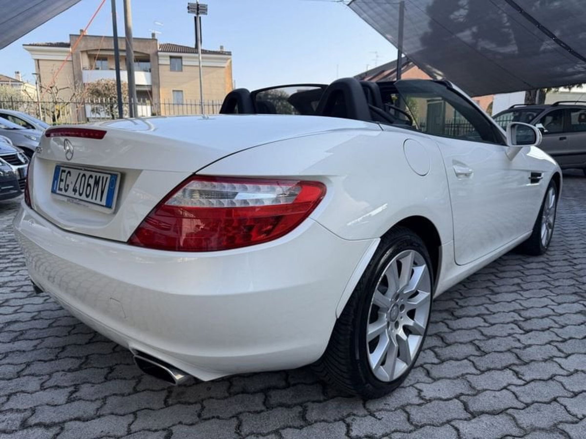 Mercedes-Benz SLK 200 CGI Sport (6)