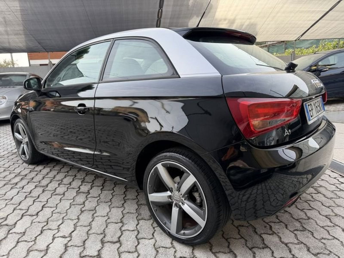 Audi A1 1.2 TFSI Ambition (3)