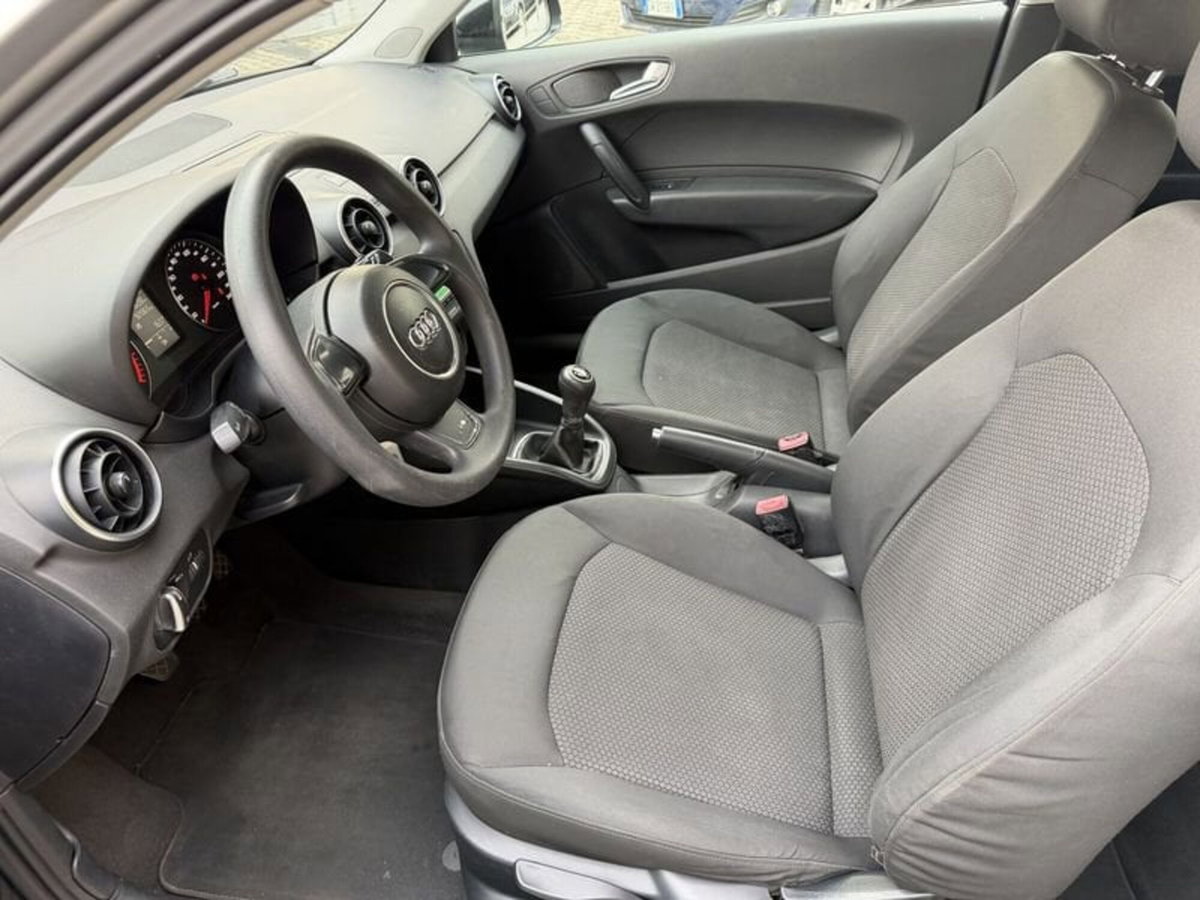 Audi A1 1.2 TFSI Ambition (5)