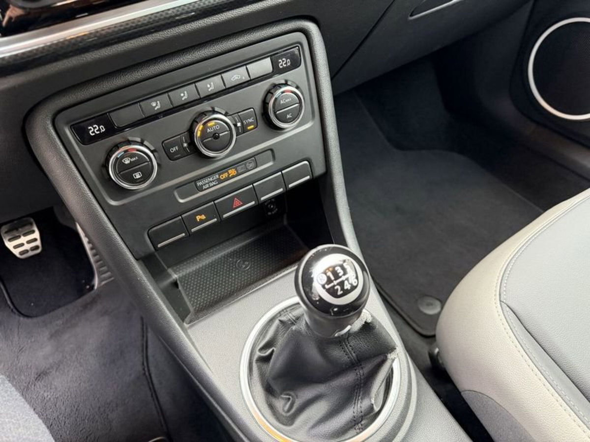 Volkswagen Maggiolino 1.4 TSI Sport (11)