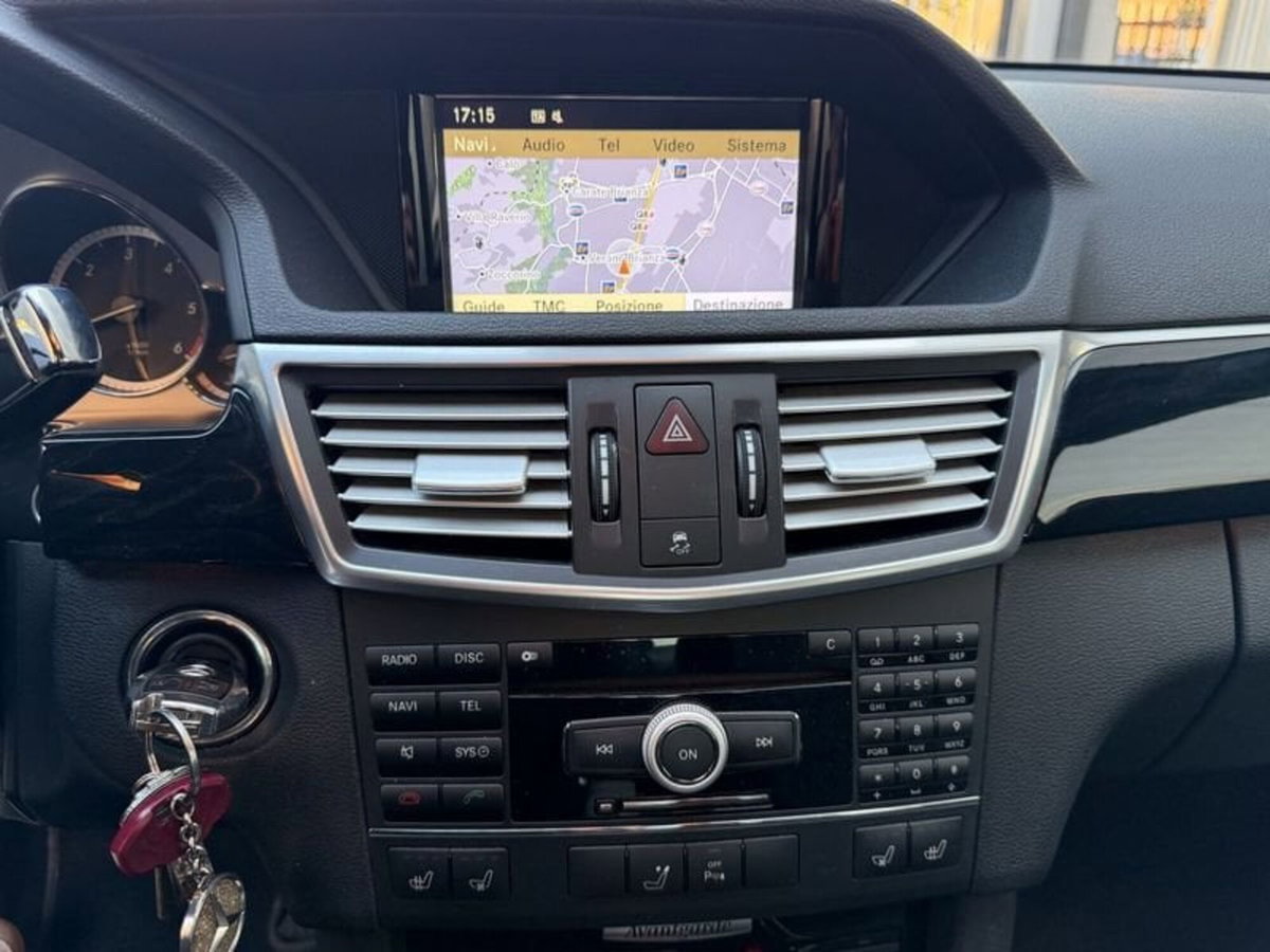 Mercedes-Benz Classe E Station Wagon 350 CDI BlueEFFICIENCY Avantgarde (12)