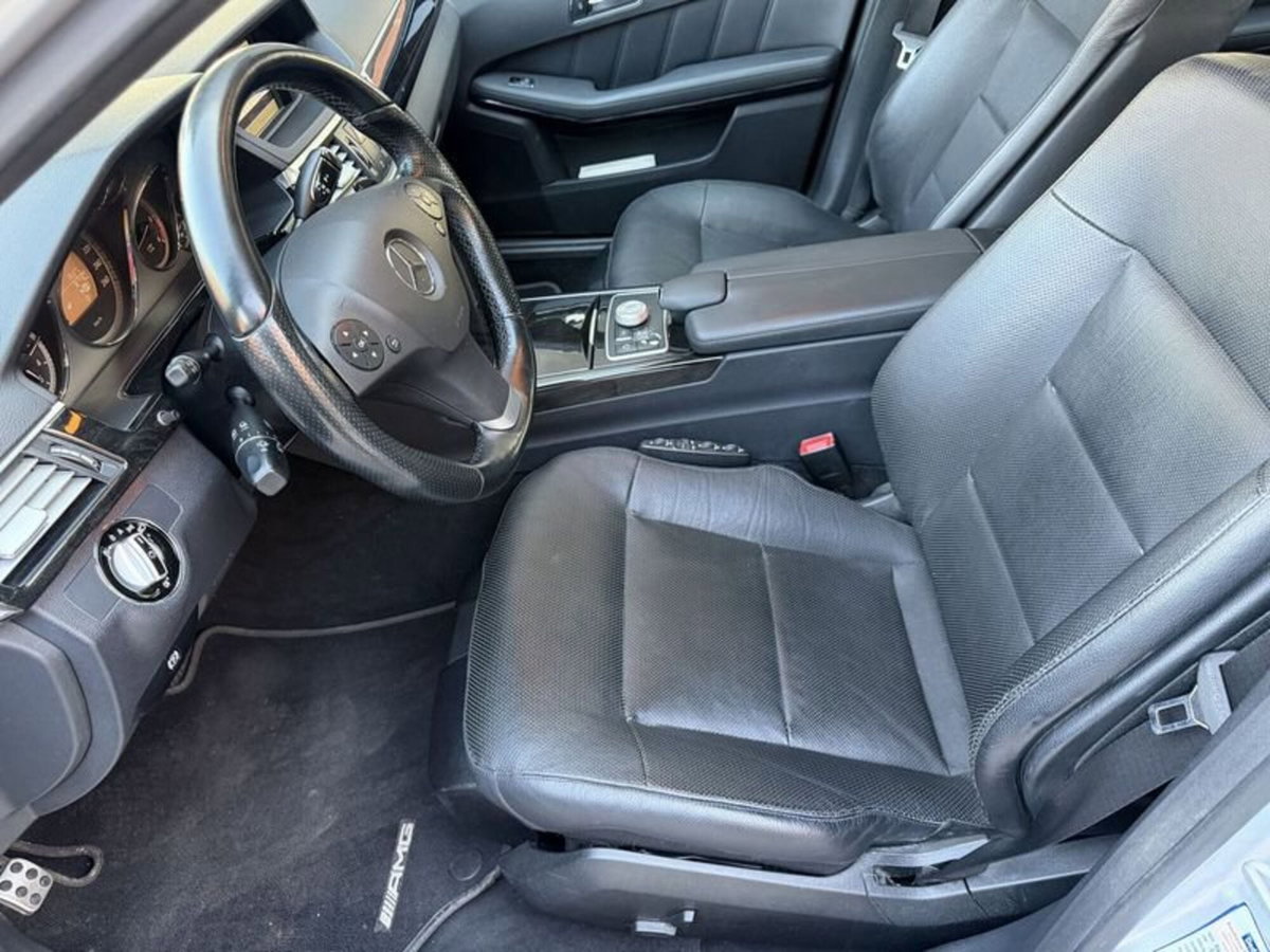 Mercedes-Benz Classe E Station Wagon 350 CDI BlueEFFICIENCY Avantgarde (5)