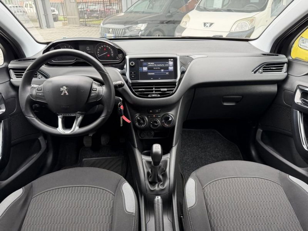 Peugeot 208 82 5 porte Allure (18)