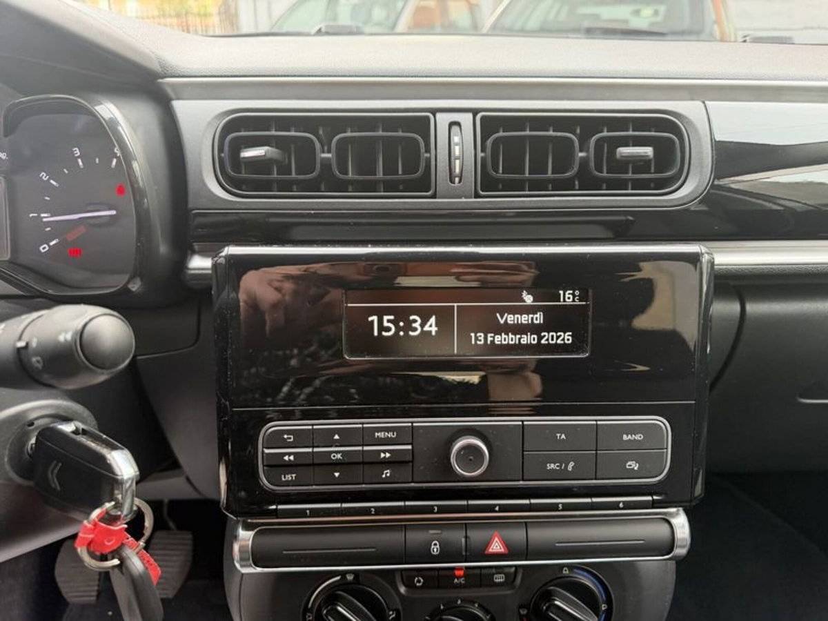 Citroen C3 PureTech 82 Shine (10)