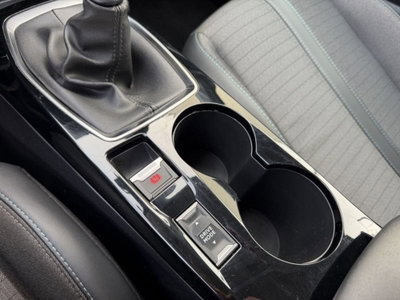 Peugeot 208 PureTech 100 Stop&Start 5 porte GT Line (13)
