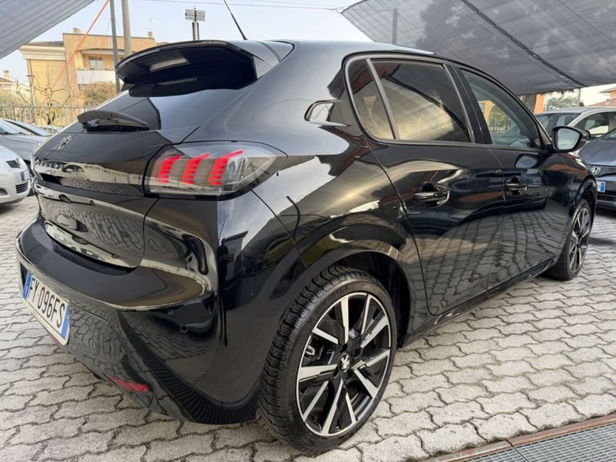 Peugeot 208 PureTech 100 Stop&Start 5 porte GT Line (6)