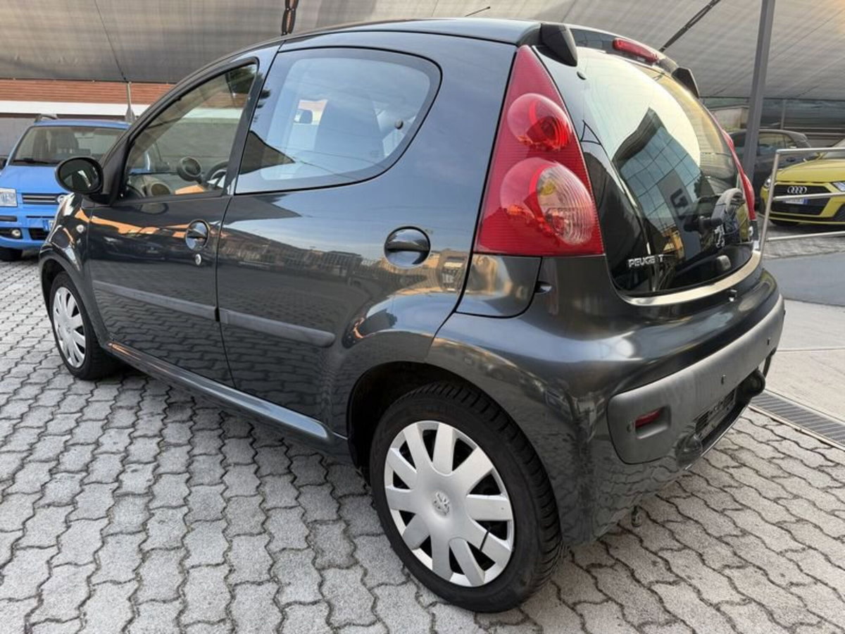 Peugeot 107 68CV 5p. Urban Move (3)