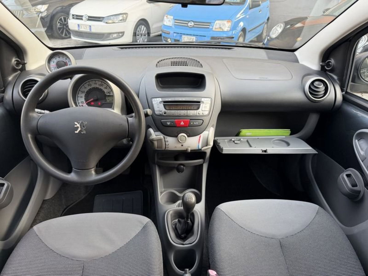 Peugeot 107 68CV 5p. Urban Move (5)