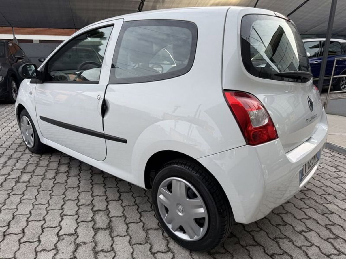 Renault Twingo 1.2 8V Dynamique (6)