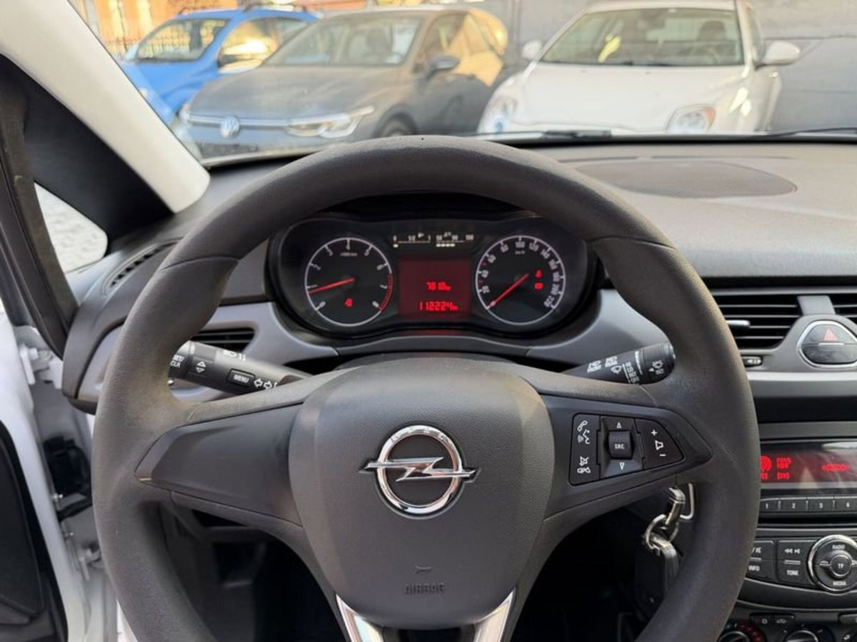 Opel Corsa Coupé 1.2 n-Joy (11)