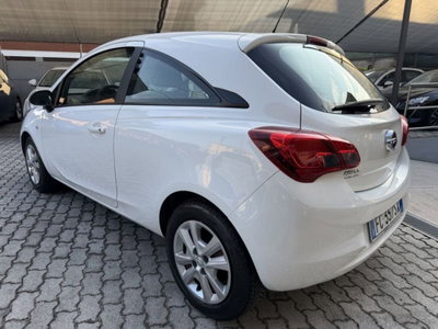 Opel Corsa Coupé 1.2 n-Joy (3)