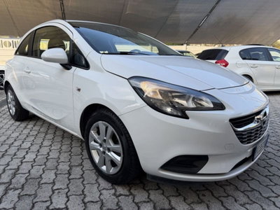 Opel Corsa Coupé 1.2 n-Joy (4)