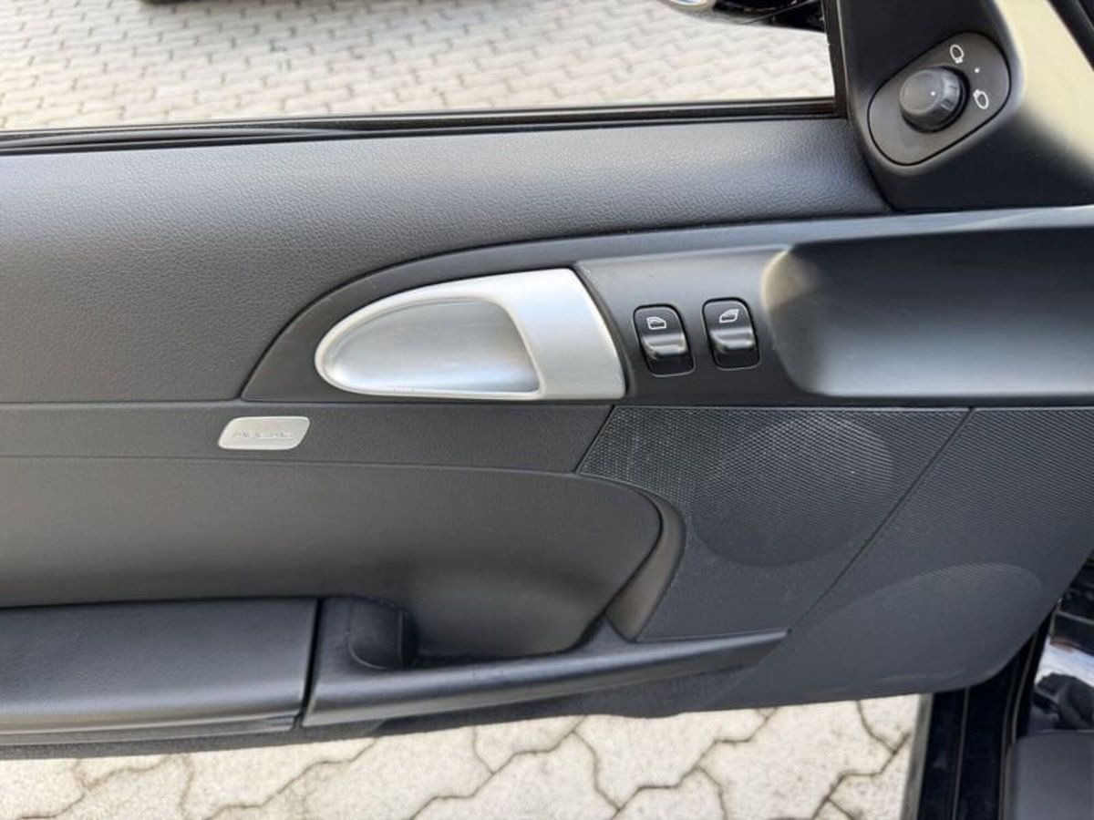 Porsche Boxster 2.7 24V (10)