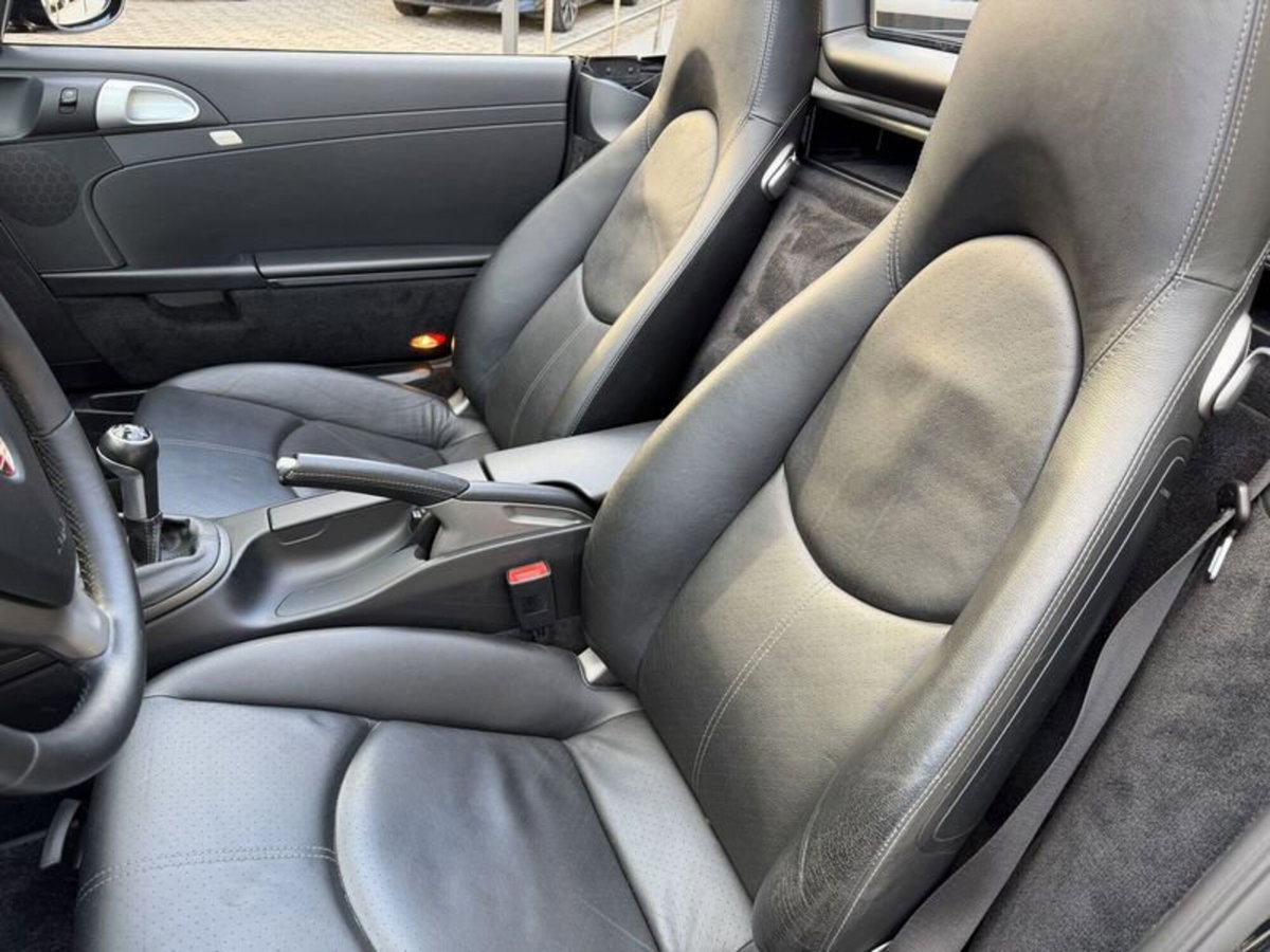 Porsche Boxster 2.7 24V (9)