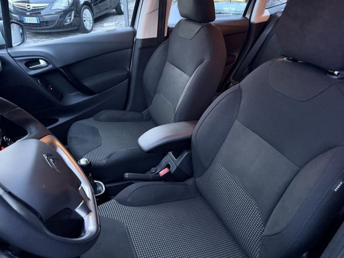 Citroen C3 PureTech 82 Exclusive (10)