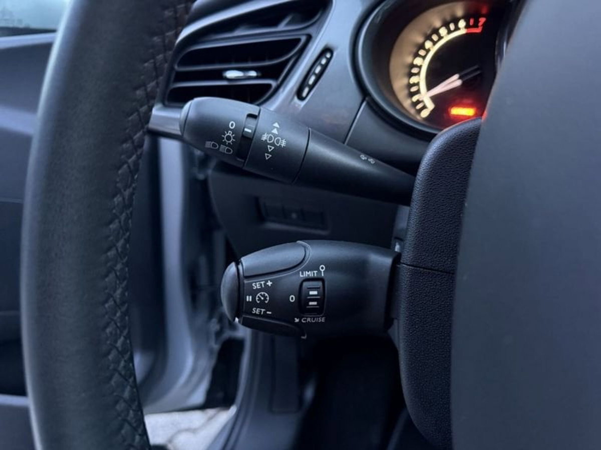 Citroen C3 PureTech 82 Exclusive (15)