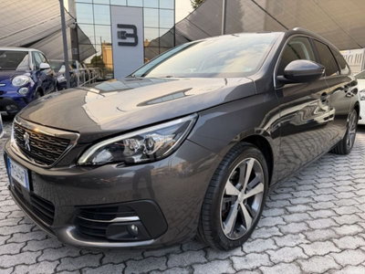 Peugeot 308 SW 1.2 puretech t Allure s&s 130cv usata