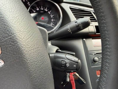 Peugeot 3008 1.6 VTi 120CV Access (15)