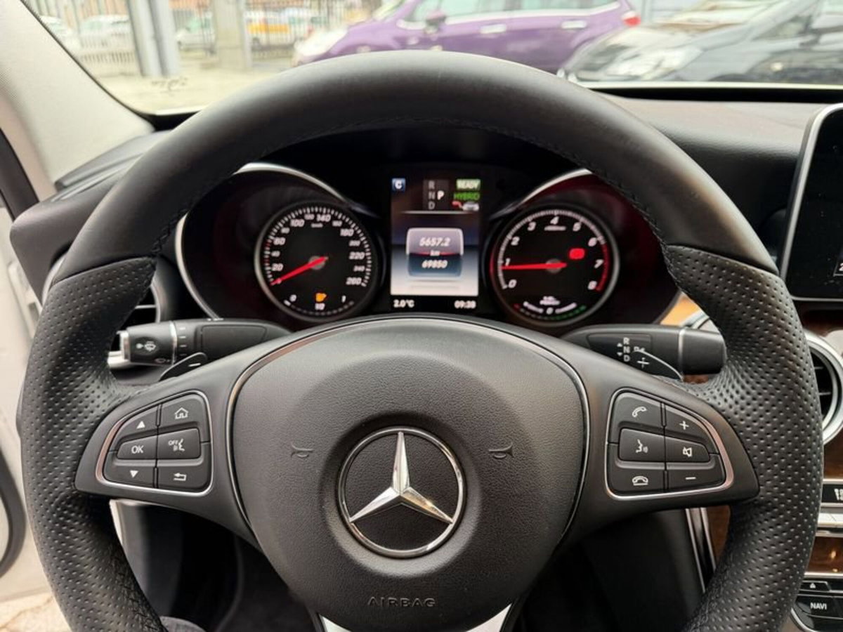 Mercedes-Benz Classe A 250 Premium (16)