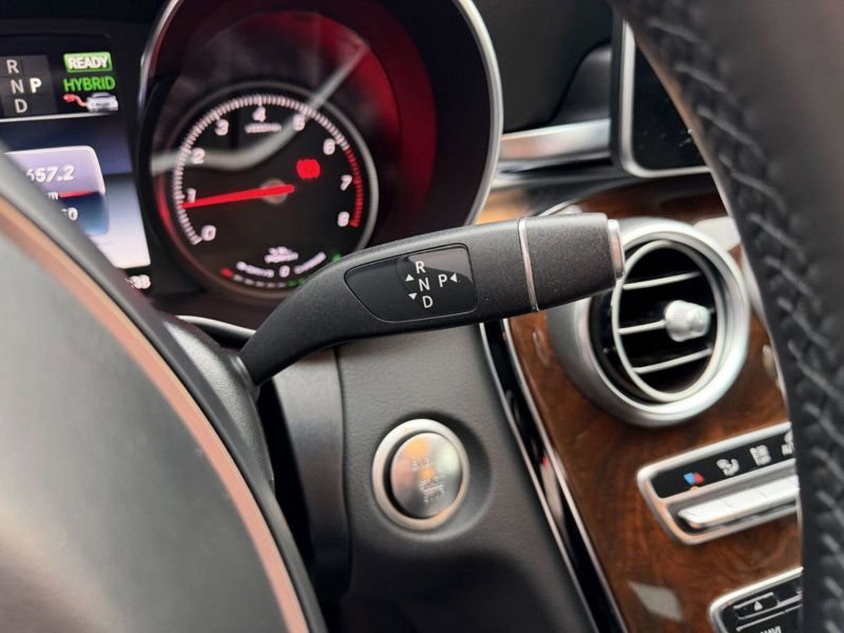 Mercedes-Benz Classe A 250 Premium (17)