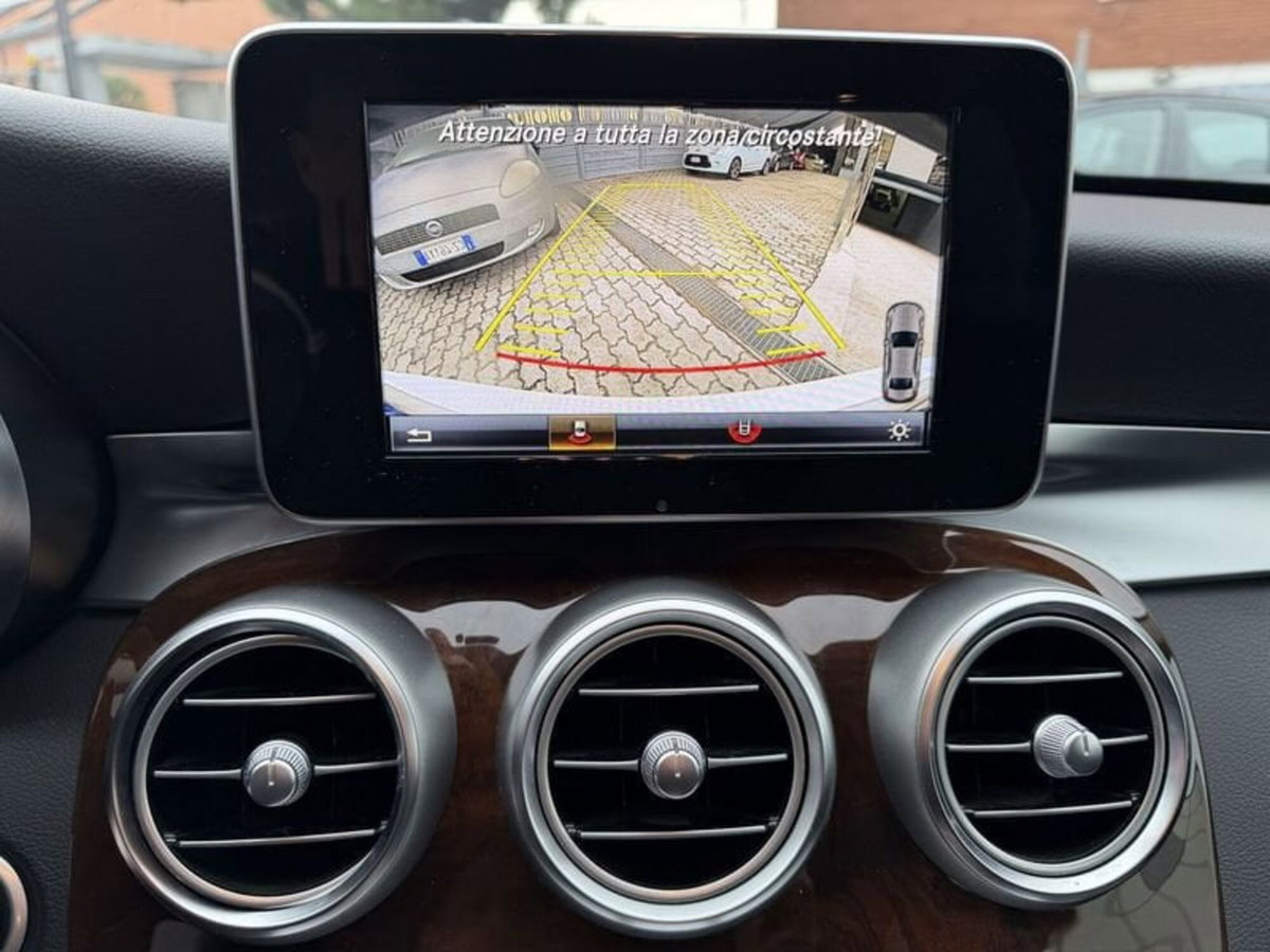 Mercedes-Benz Classe A 250 Premium (19)