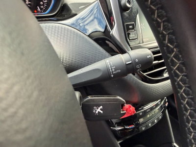 Peugeot 2008 82 S&S Allure (11)