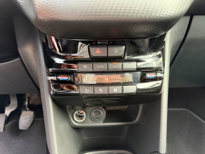 Peugeot 2008 82 S&S Allure (14)
