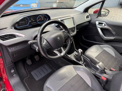Peugeot 2008 82 S&S Allure (2)
