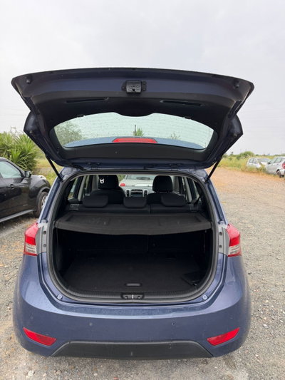 Hyundai ix20 1.4 CRDI 90 CV Style (14)